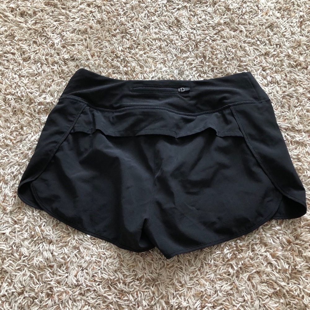 LULULEMON SPEED UP SHORT DOUPE